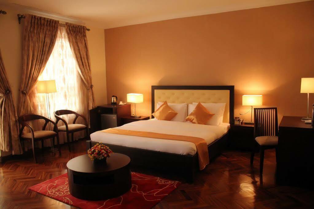 Hotel Watercress And Event Ikeja